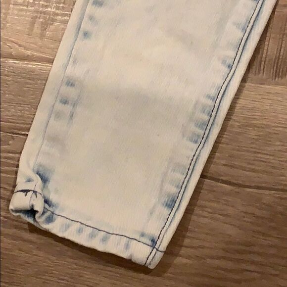 🎉 1 hr sale 🎉Toddle Jeans - Picture 4 of 8